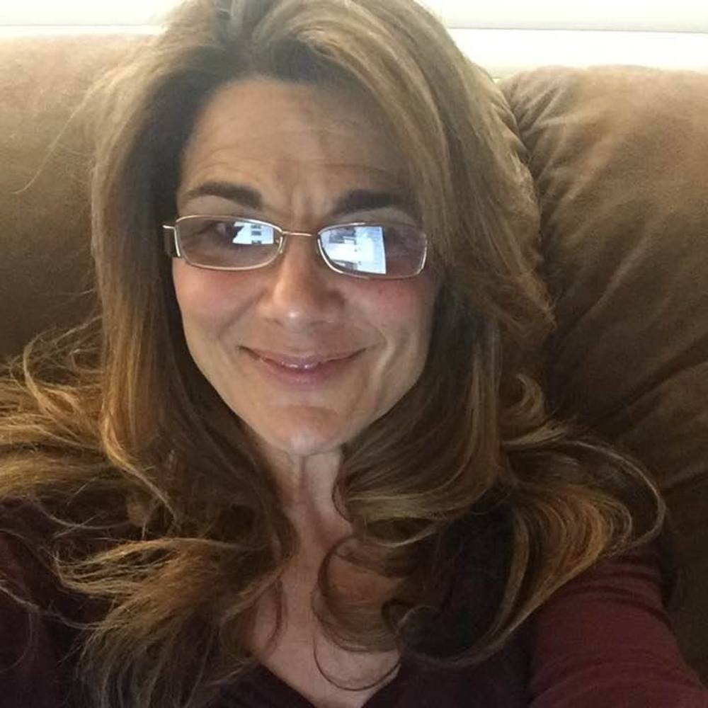 Meet your Posher, Suzanne